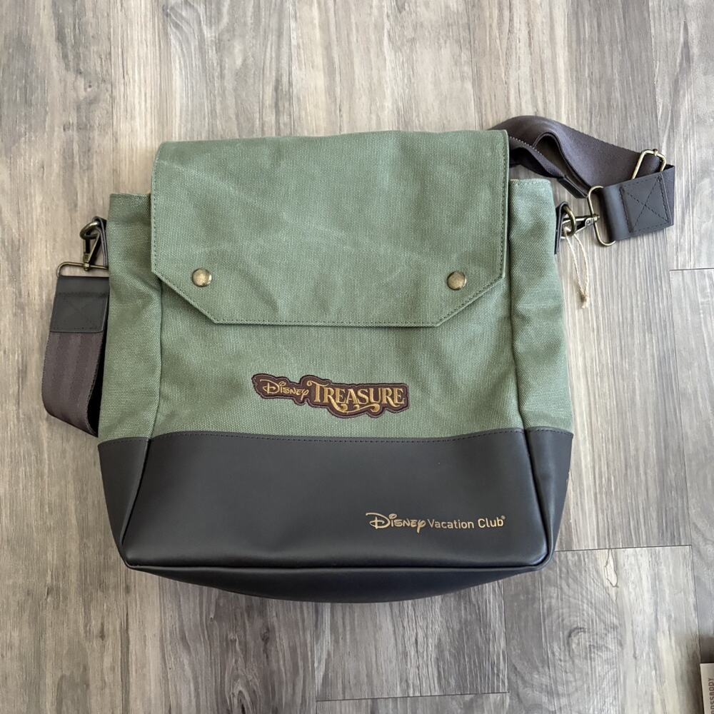 Disney Disney Treasure Vacation Club Medium Backpack Bag Green Brown NWOT